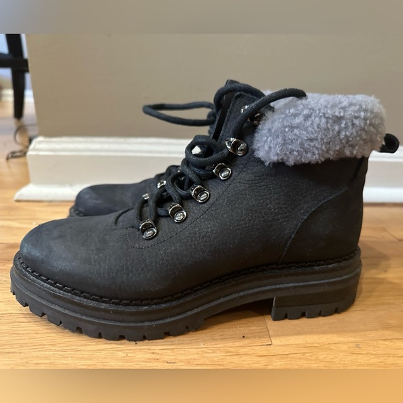 MGemi black, alpine buckskin leather boot. Lace up-front, shearling at ankle. - Picture 3 of 7